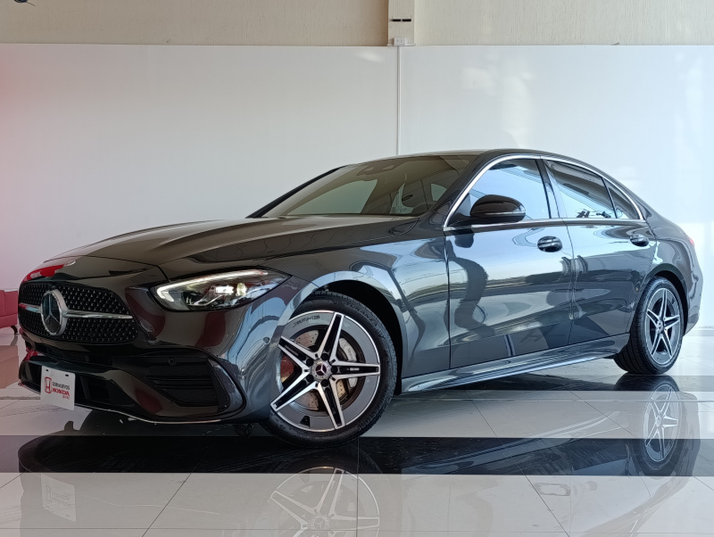 Mercedes Benz